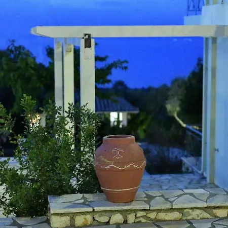 Erato Apartment