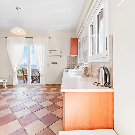 Apartment Erato *