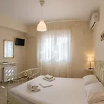 Erato 公寓